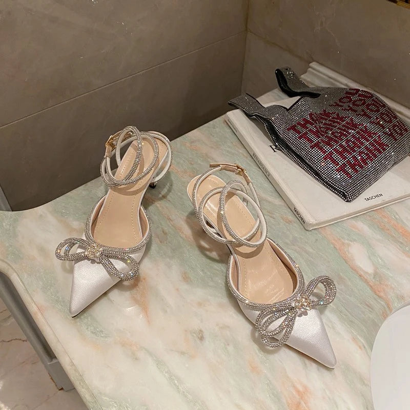✨Crystal Bow Pointed Toe Stilettos✨