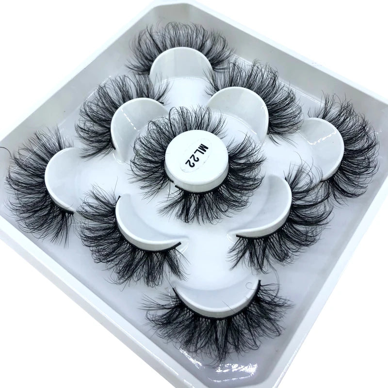 ✨ Wispy Natural 3D Mink Eyelashes (5 Pairs) ✨