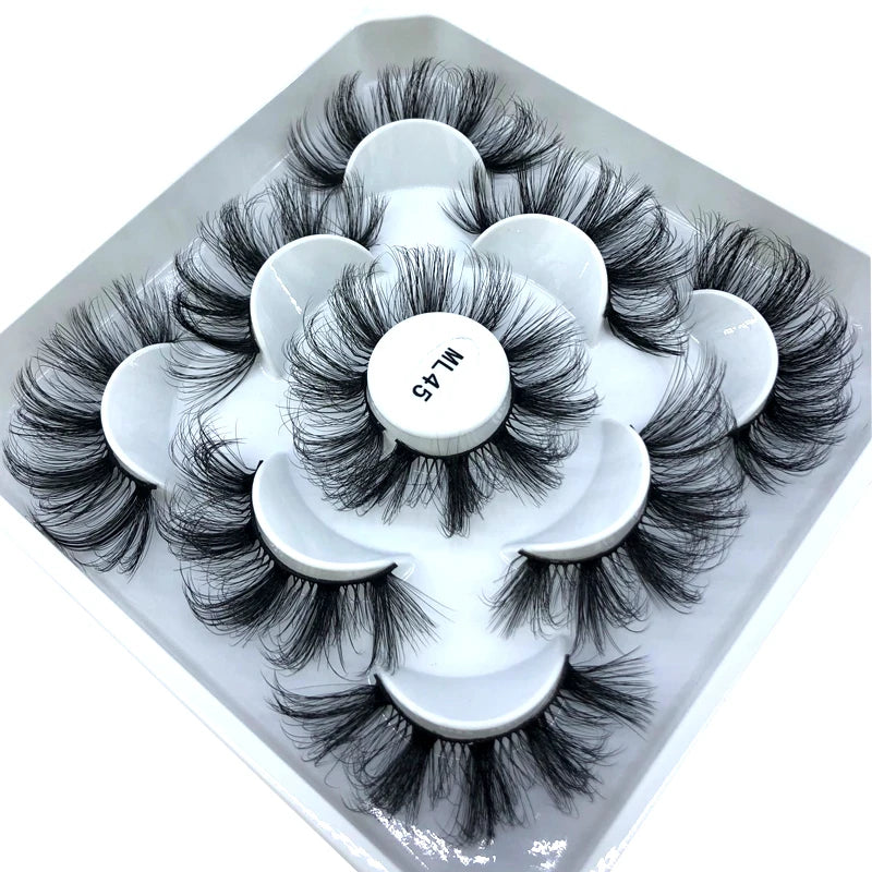 ✨ Wispy Natural 3D Mink Eyelashes (5 Pairs) ✨