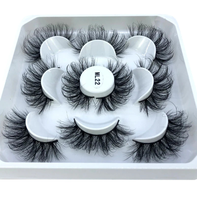 ✨ Wispy Natural 3D Mink Eyelashes (5 Pairs) ✨