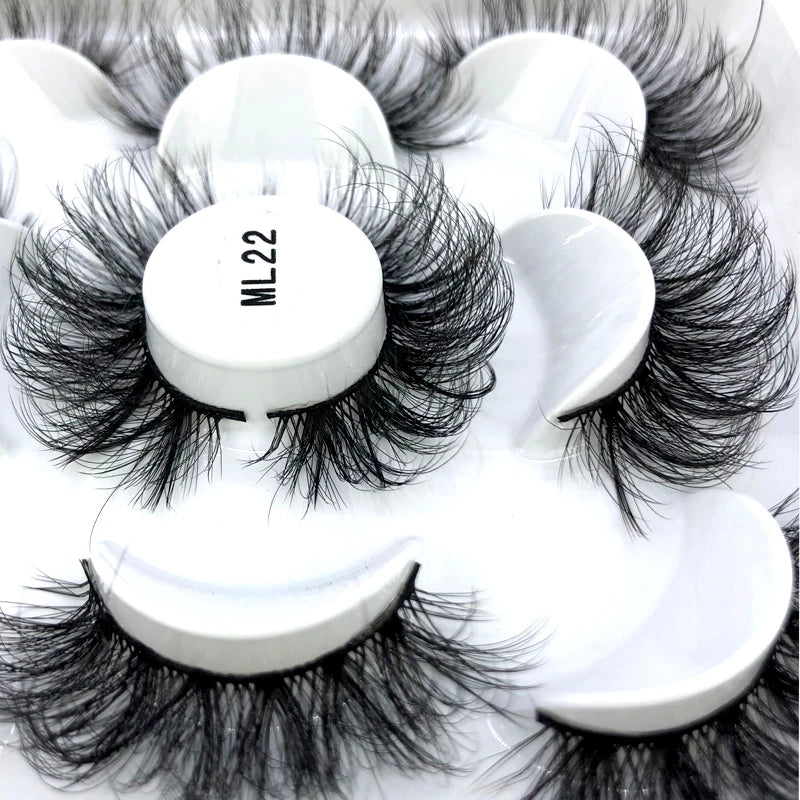✨ Wispy Natural 3D Mink Eyelashes (5 Pairs) ✨