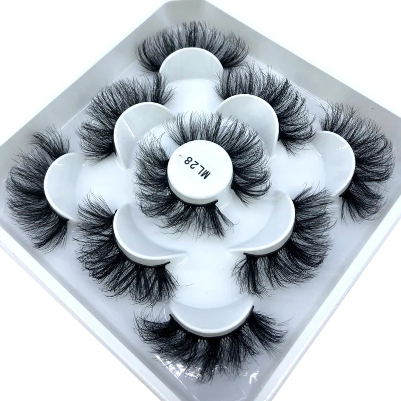 ✨ Wispy Natural 3D Mink Eyelashes (5 Pairs) ✨