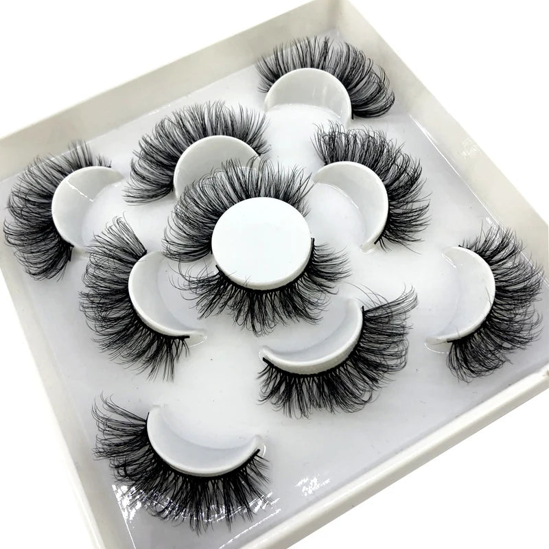 ✨ Wispy Natural 3D Mink Eyelashes (5 Pairs) ✨