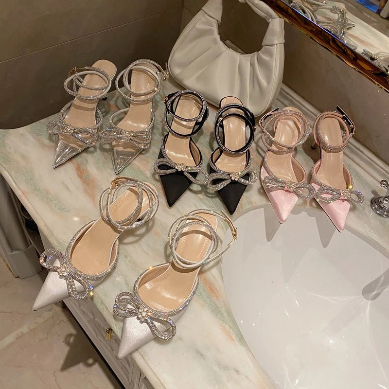✨Crystal Bow Pointed Toe Stilettos✨