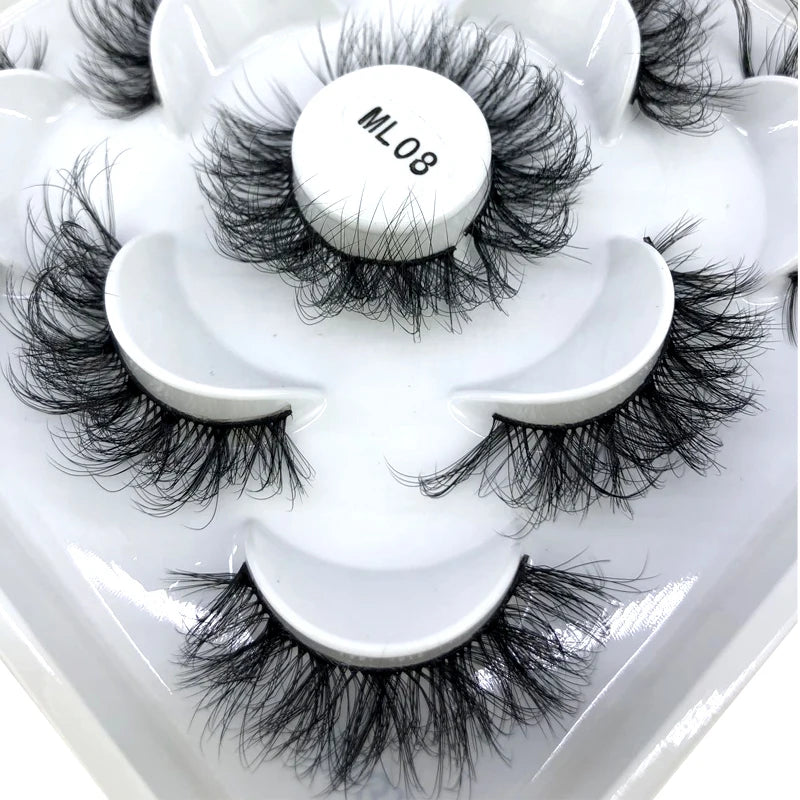 ✨ Wispy Natural 3D Mink Eyelashes (5 Pairs) ✨