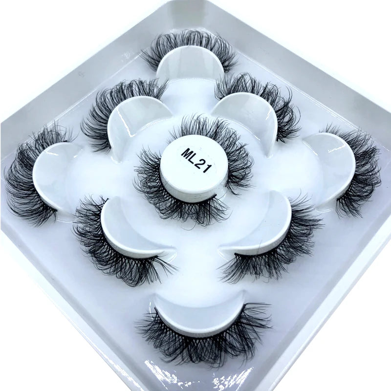✨ Wispy Natural 3D Mink Eyelashes (5 Pairs) ✨