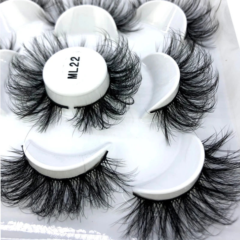 ✨ Wispy Natural 3D Mink Eyelashes (5 Pairs) ✨