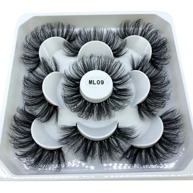 ✨ Wispy Natural 3D Mink Eyelashes (5 Pairs) ✨