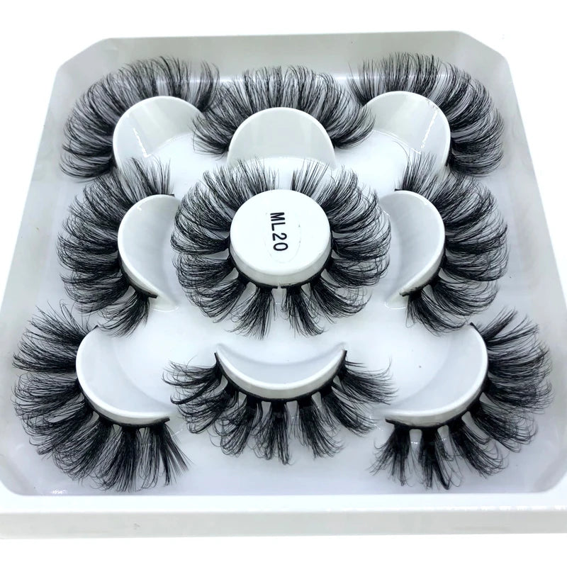 ✨ Wispy Natural 3D Mink Eyelashes (5 Pairs) ✨