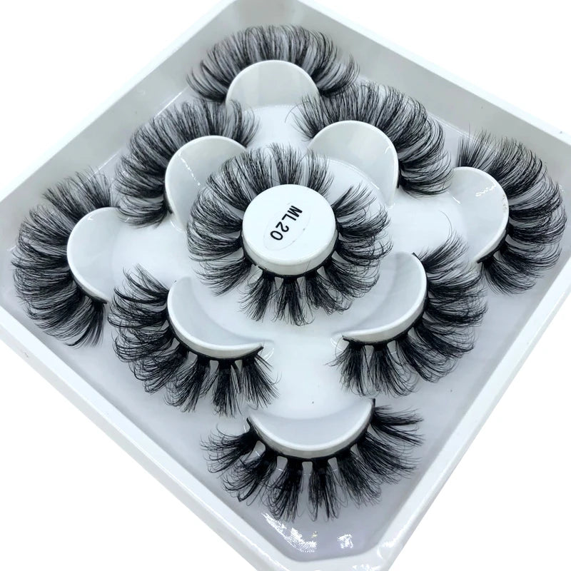 ✨ Wispy Natural 3D Mink Eyelashes (5 Pairs) ✨