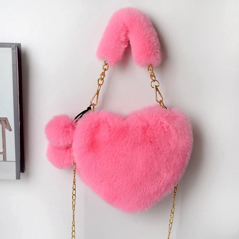 ✨Fuzzy Heart Plush Shoulder Bag✨