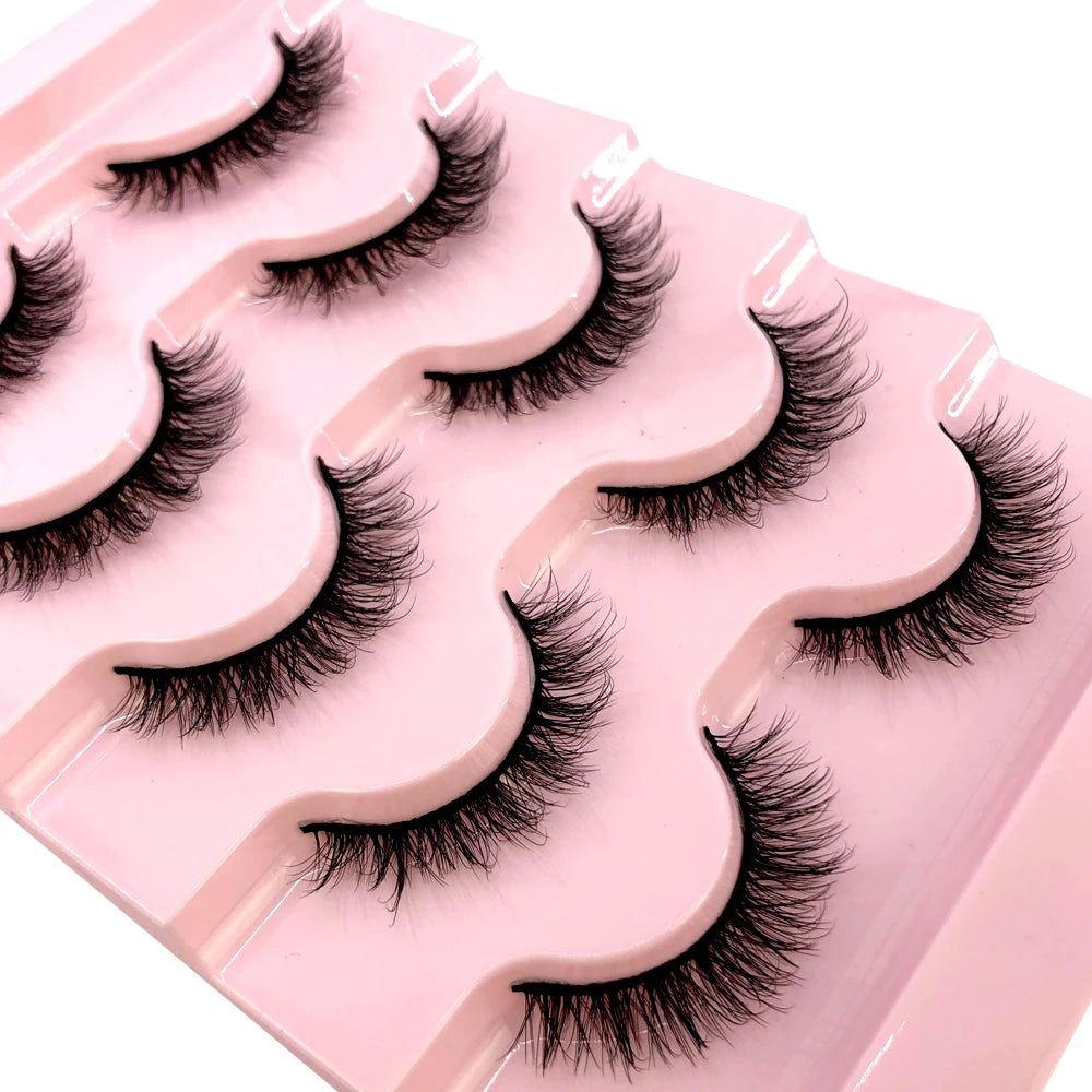 ✨ Wispy Natural 3D Mink Eyelashes (5 Pairs) ✨