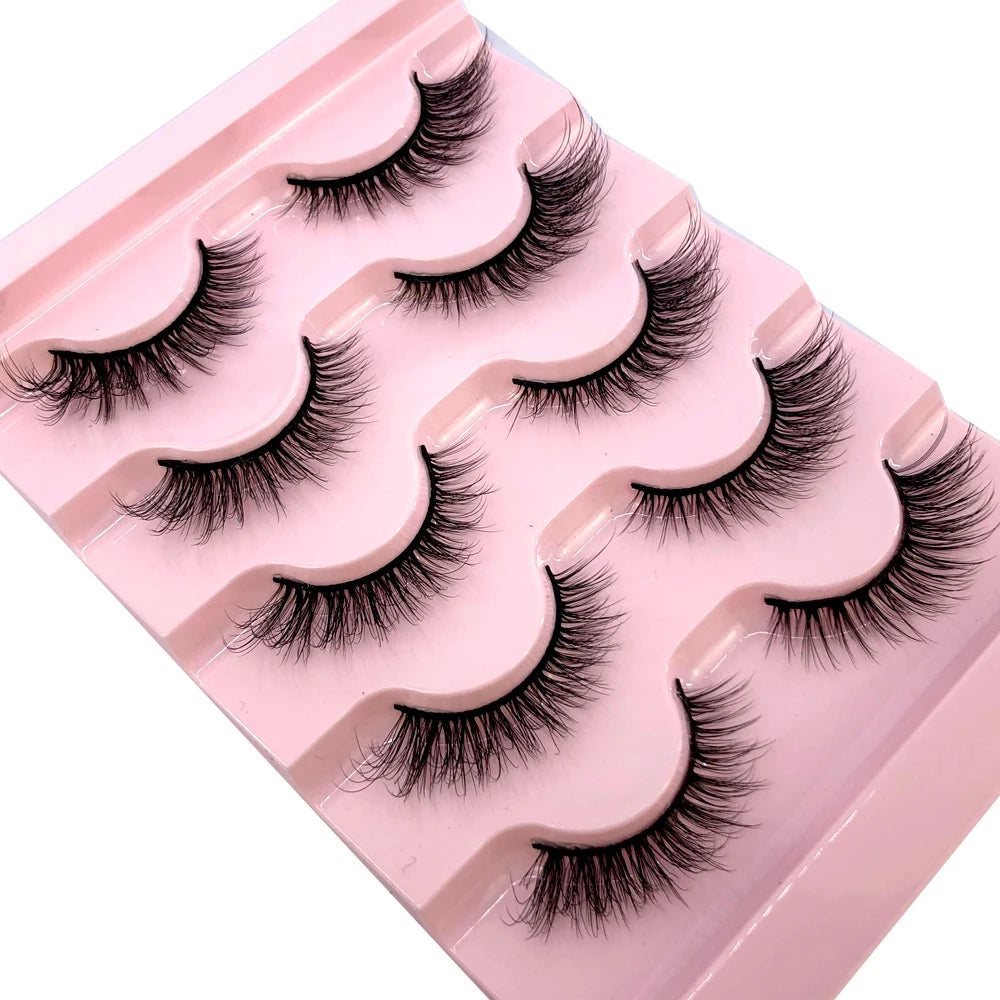 ✨ Wispy Natural 3D Mink Eyelashes (5 Pairs) ✨