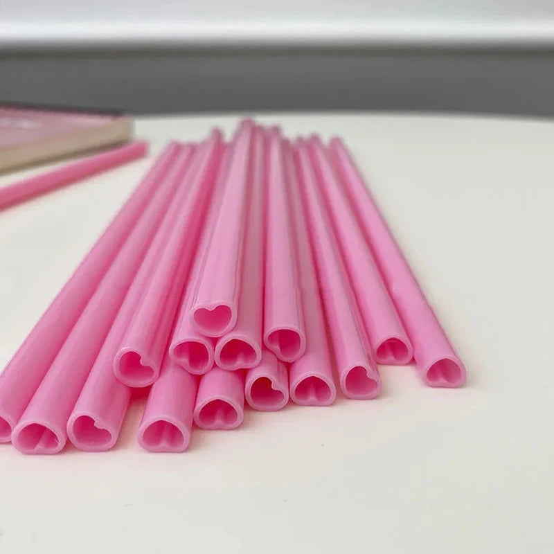 ✨Pink Heart Party Straws✨