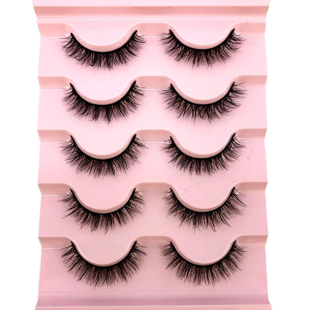 ✨ Wispy Natural 3D Mink Eyelashes (5 Pairs) ✨