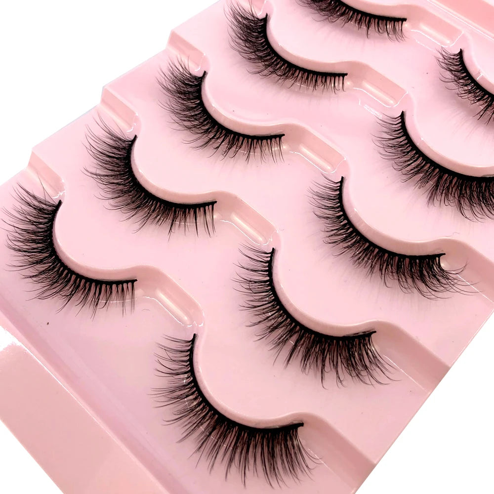 ✨ Wispy Natural 3D Mink Eyelashes (5 Pairs) ✨
