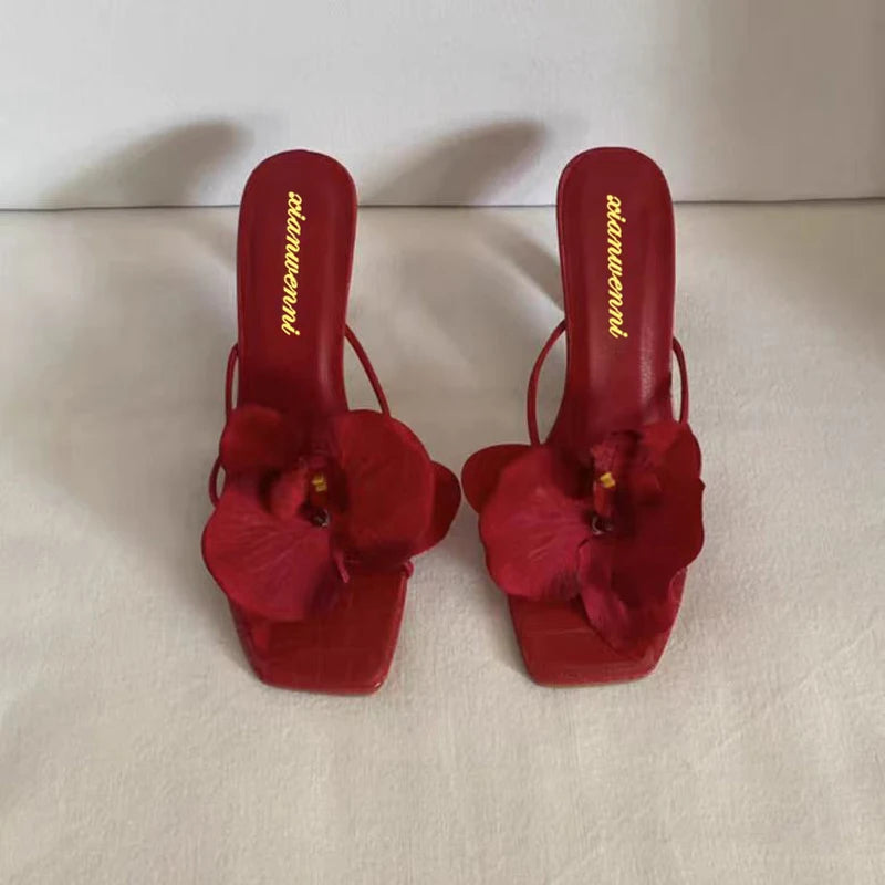 ✨Floral Square Toe Heels✨