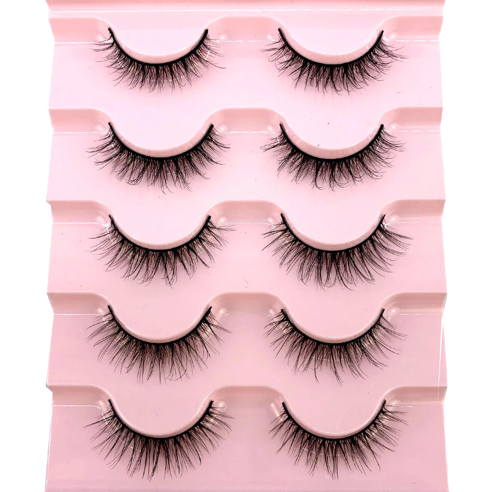 ✨ Wispy Natural 3D Mink Eyelashes (5 Pairs) ✨
