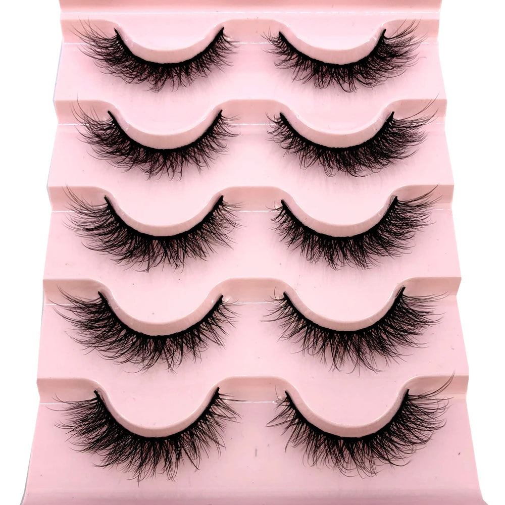 ✨ Wispy Natural 3D Mink Eyelashes (5 Pairs) ✨