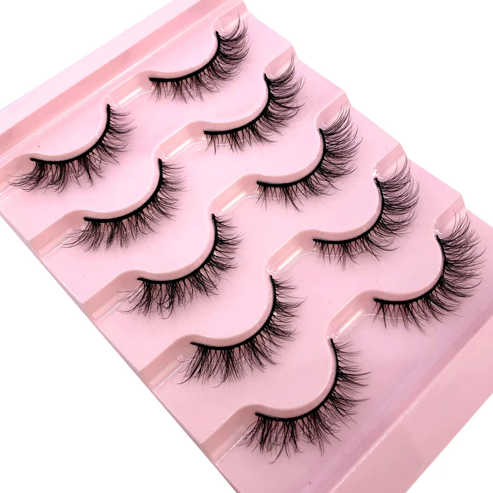 ✨ Wispy Natural 3D Mink Eyelashes (5 Pairs) ✨