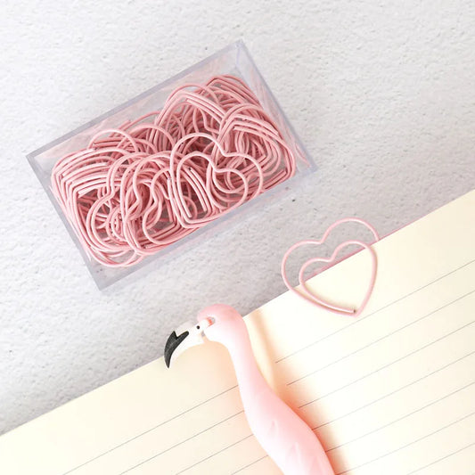 ✨Pink Heart Paperclips✨