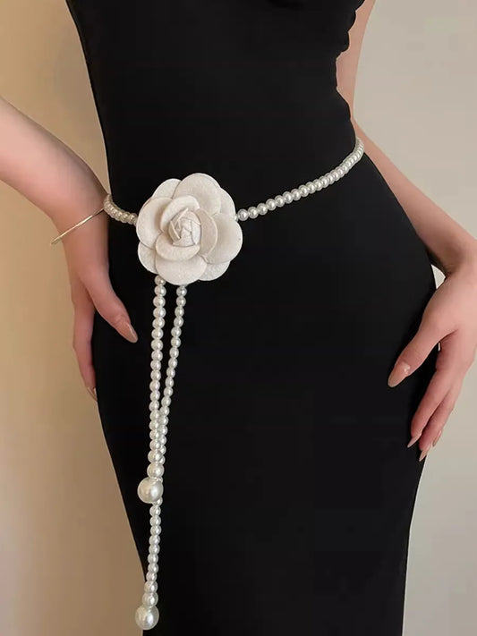 ✨Camellia Pearl Waist Belt✨